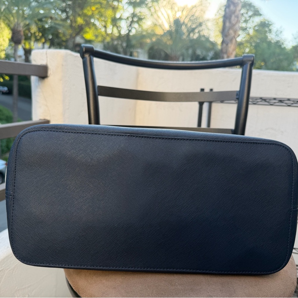 Michael Kors striped tote - Picture 6 of 14